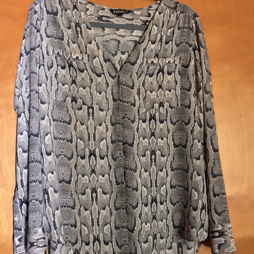 Express blouse snake skin print